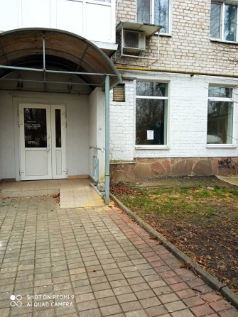 Фасад, 1 пов, окремий вхід, 45.1 м2 Житомир, проспект Миру 61/2 - фото 1