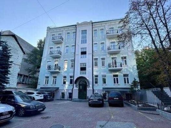 Центр києва | Печерськ | 1410 м²