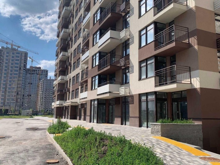 Продаж, ЖК Варшавський Квартал 135м2 - фото 1