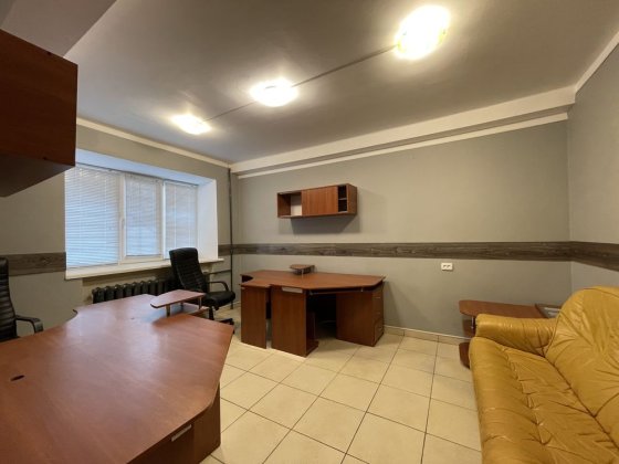 Продам приміщення 1 поверх, 40 кв.м, просп Науки, Стратегічне шосе 2а Київ