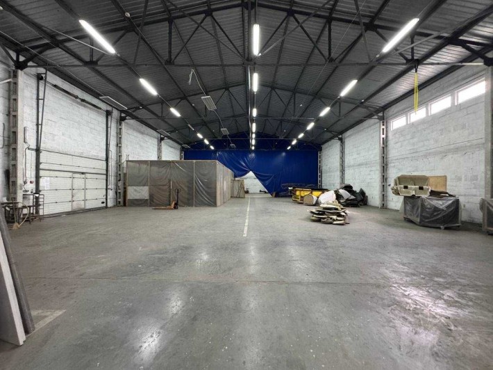 Продаж складського приміщення 2030 м2 Дарницький район м. Київ  БЕЗ % - фото 1