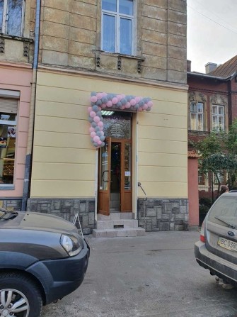 Продаж фасадного комерційного приміщення по вул. Васильківського, 1 - фото 1