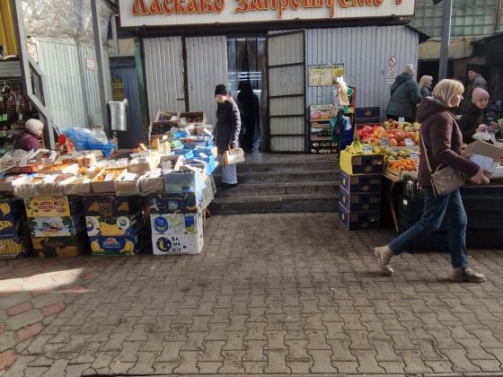 Продається торгова точка на ринку " Житній ", центральний ряд Житомир