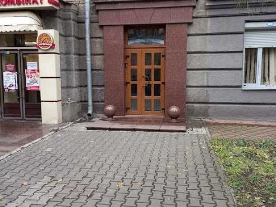 Продаж офісного приміщення у центрі міста пр. Соборний/вул. Сталеварів Запоріжжя