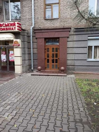 Продаж офісного приміщення у центрі міста пр. Соборний/вул. Сталеварів - фото 1