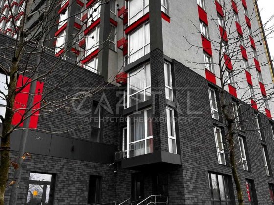 Продажа коммерческого помещения, ул. Булаховского Академика
