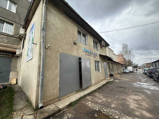 Продаж дворівневого приміщення Залізничний район Львів