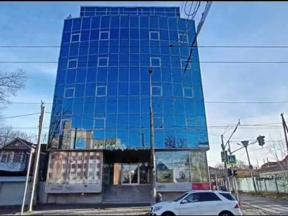 Продаж нежитлової будівлі  загальною площею 3 571,1 кв.м. Дніпро
