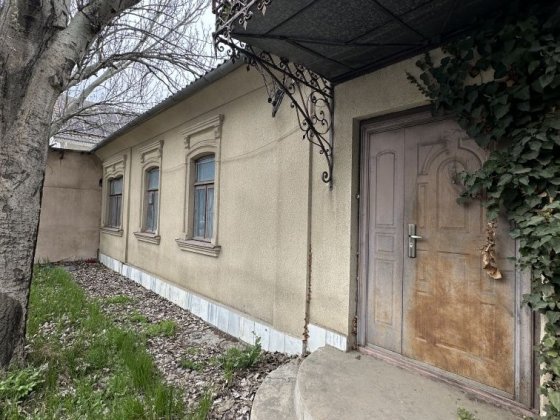 Продам помещение 62 кв.м. под магазин  ул. Потемкинская/кафе "Минутка" Николаев