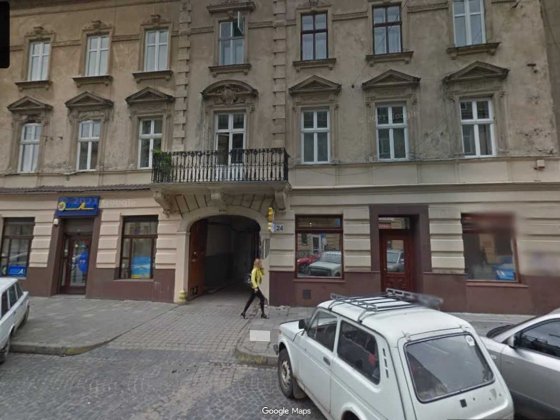 Нежитлове приміщення Гнатюка 20/22 (центр міста) гараж
