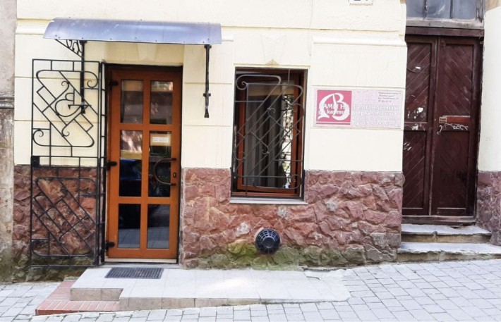 Продаж комерційного приміщення по вул Голубовича - фото 1