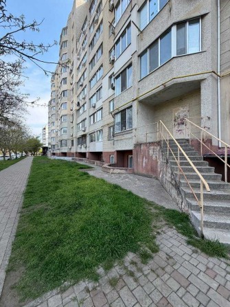 Продам коммерческое помещение на Скворцова. - фото 1