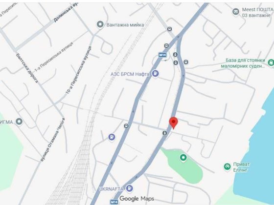 Нежитлове приміщень першого поверху площею 47 кв.м. з окремим входом