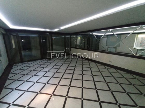 Фасадне приміщення 362 м², вул. Уманська, Солом'янський