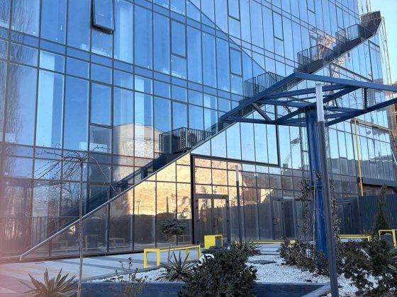 Продам офис 95 кв. м. в сданном бизнес -центре ЖК ITown Одеса