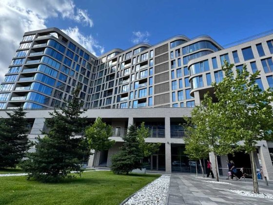 Продам коммерческое помещение в ЖК Моцарт, Центр