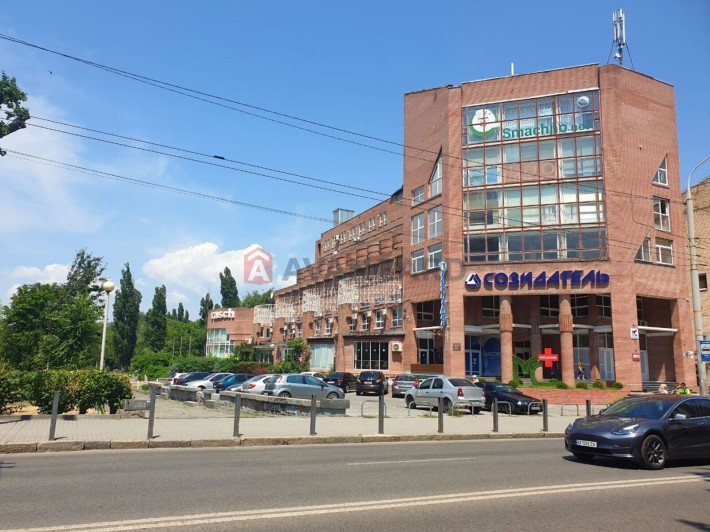 Продаж преміального комерційного приміщення в центрі м. Дніпро - фото 1