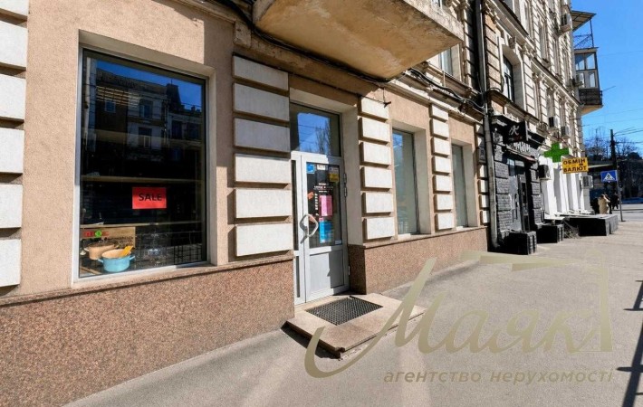 Продаж фасадного приміщення 113 м.кв. Подол, вул. Нижній Вал, Центр - фото 1