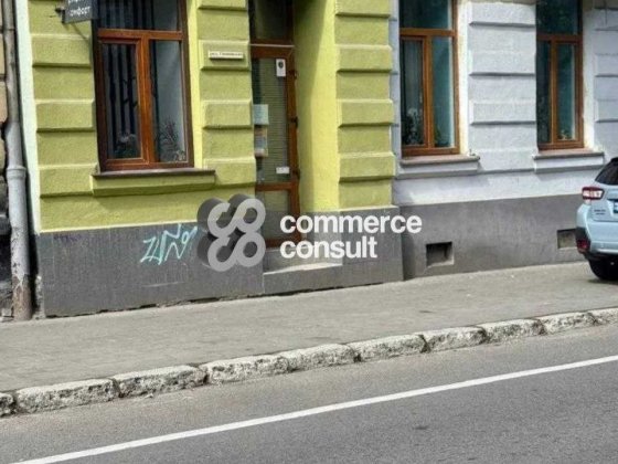 Продаж приміщення на Снопківській 1 поверх Львів