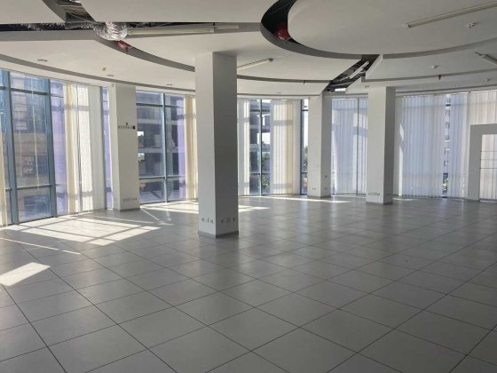 Продаж офісу 400 м² з панорамним видом на Дніпро з ремонтом | центр | пр. Яворницького, червона ліні Днепр