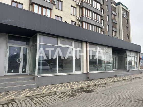 Продажа ликвидного фасадного помещения. код 379525