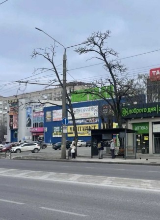Продается помещение 51 кв.м перед ТЦ Магеллан, ТОП место Соляные!!! - фото 1