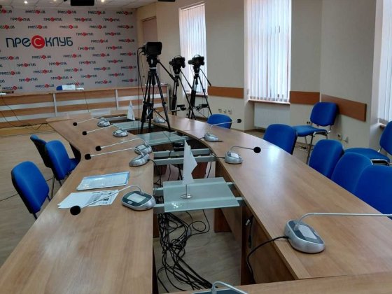 Центр міста пр.Шевченка 11  приміщення на 1 -фасадне та 2 поверхах Львів