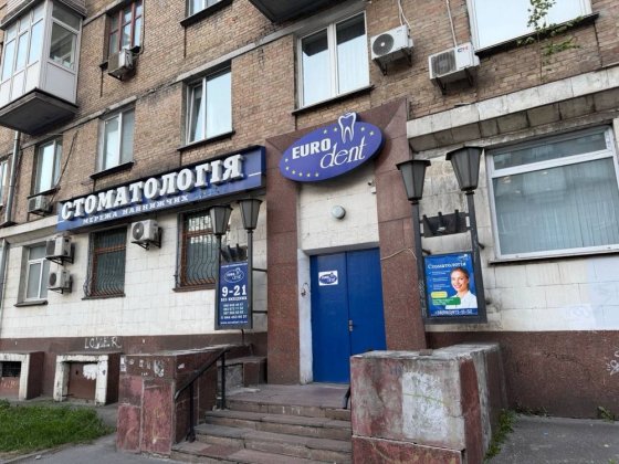 Продаж  фасадного приміщення , вул. Виборзька 38/19, метро Шулявська
