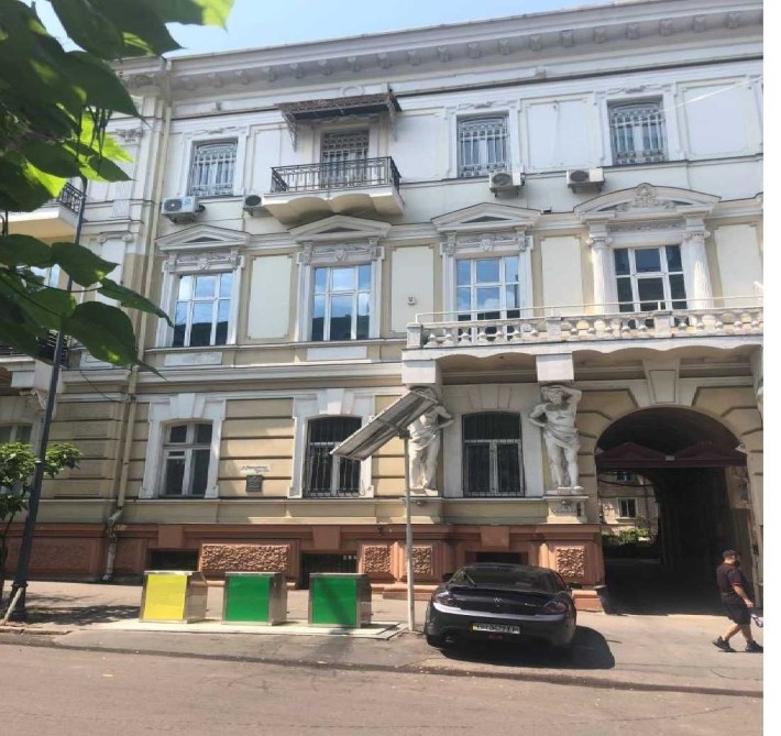 Фасад, підвал, окремий вхід, 133,2 м2, Одеса вул Гоголя 6 - фото 1