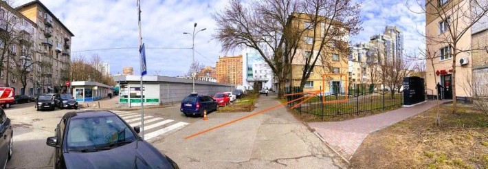 Без %. .ПродажТоргового Фасадного приміщення 50м2 ,Олександра Копиленка 3 - фото 1