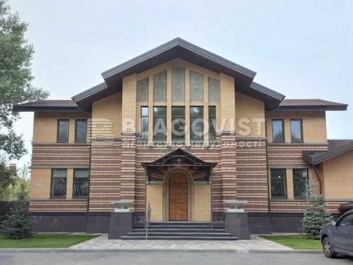 Продаж офісу 560 м. Фасадна житлова будівля з діючим бізнесом Земельна ділянка 20 соток, водойма, га - фото 1
