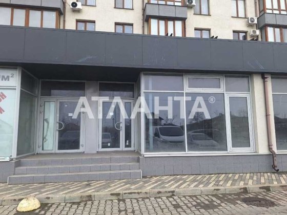 Продажа ликвидного фасадного помещения. код 379524