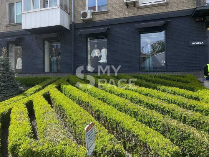 продаж фасадного приміщення Кловський узвіз 6 Печерськ - фото 1