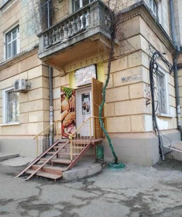 Продається комерційне приміщення в центрі міста - фото 1