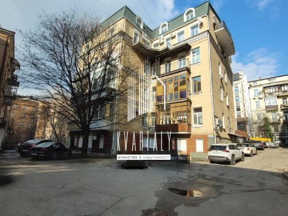 Продаж офіс 90 кв.м Центр Золоті Ворота 5 хв. Яр.Вал