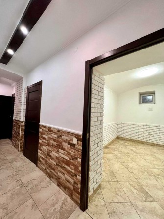 Продаж приміщення. вул. Ст. Бандери-І. Калинець-бл. Центр - фото 1