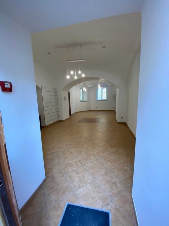 Продаж комерції 48 кв.м. вул. Винниченка (біля прощі Митної) - фото 1
