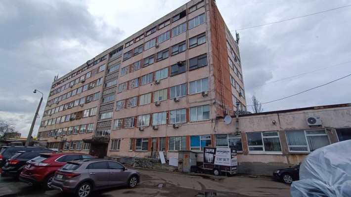 ЄМК АТ "Укрнафтопродукт" 5 472,77 м2, м.Київ - фото 1