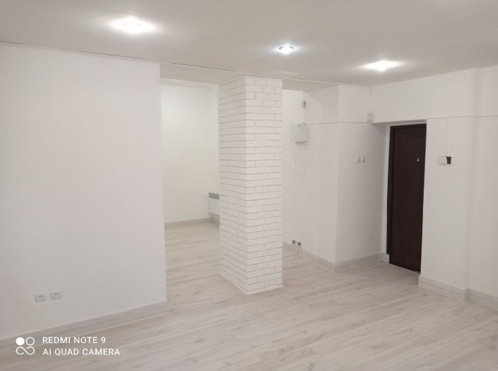 Продам Офіс / студія з ремонтом  44 кв.м. у прохідному місці, 1 поверх, Городоцька, Власник - фото 1