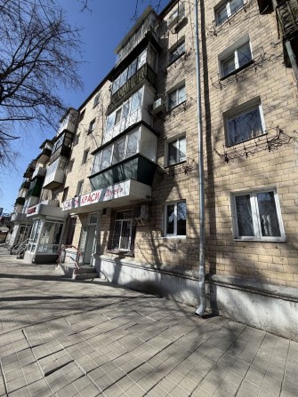 Продаж приміщення червона лінія, Холодна гора - фото 1