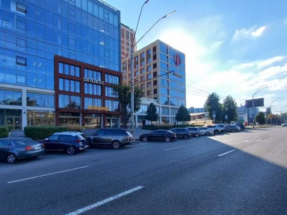 Продаж  489 м², метро Нивки 100 м Фасад | ЖК San Francisco