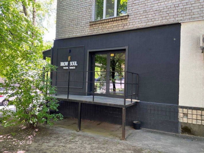 Продаж від власника фасадного комерційного приміщення Бойчука, 22 - фото 1