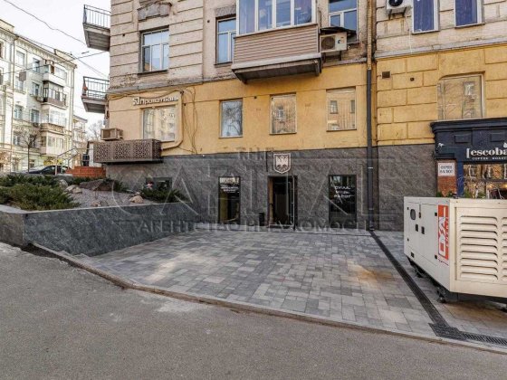 Продаж готового бізнесу в центрі Києва (84 м²), Саксаганського, Київ