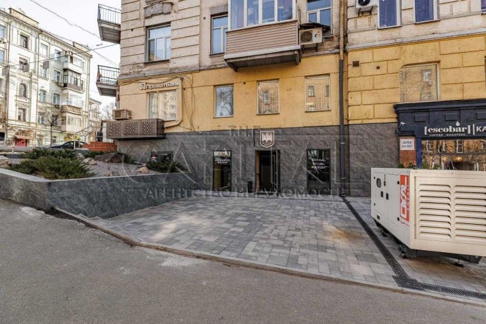 Продаж готового бізнесу в центрі Києва (84 м²), Саксаганського, Київ - фото 1