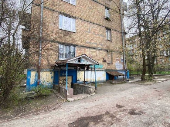 Продаж комерційної нерухомості Солом'янський р-н Уманська Київ