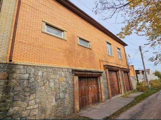 Окрема будівля під виробництво або смарт-квартири,5 хв Героїв Праці Харків