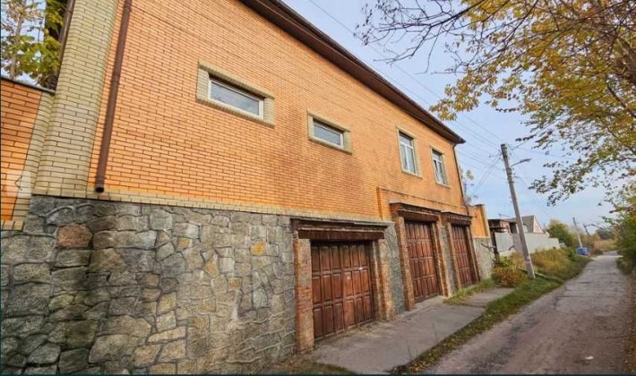 Окрема будівля під виробництво або смарт-квартири,5 хв Героїв Праці - фото 1
