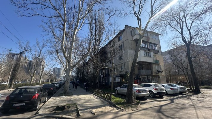 Продам помещение с арендаторами, 5 Фонтана/Адмиральский, без комиссии - фото 1