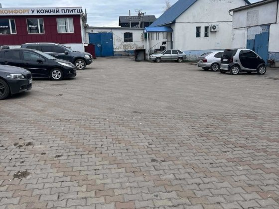 Продам магазин с подсобными помещениями и офисом в Одессе Одеса