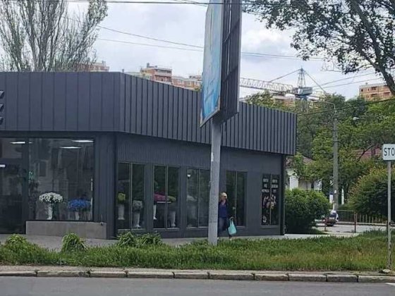 Продам торговый комплекс с рентабельностью 10% на участке 8 соток Одеса